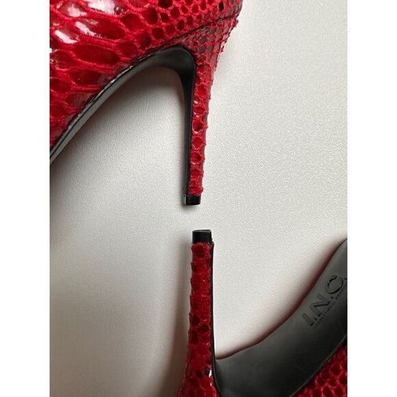Red snake print knee high boots - Picture 10 of 11
